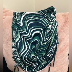 SHEIN mini green scrunched skirt